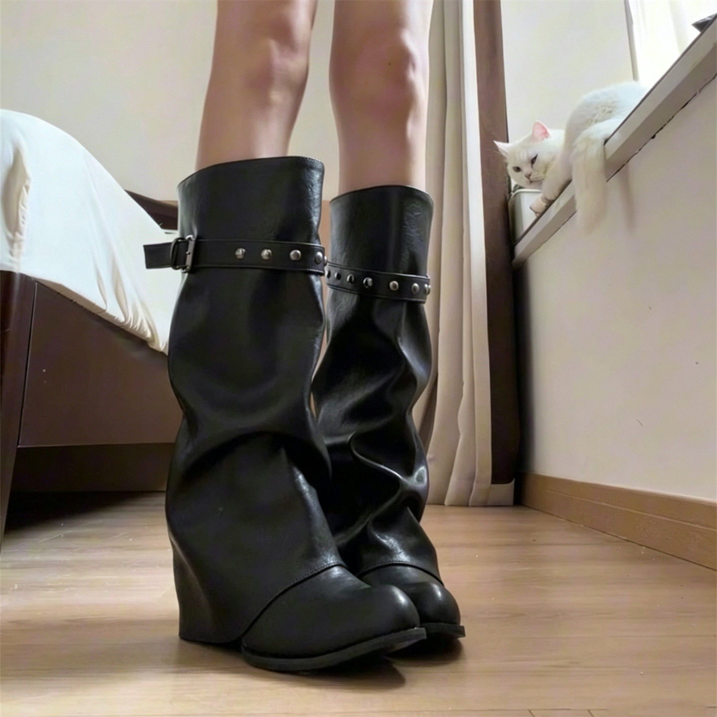 Fashion Rivet Buckle Strap 202 - огляд і ціна Women'S Fashion Winter 2026